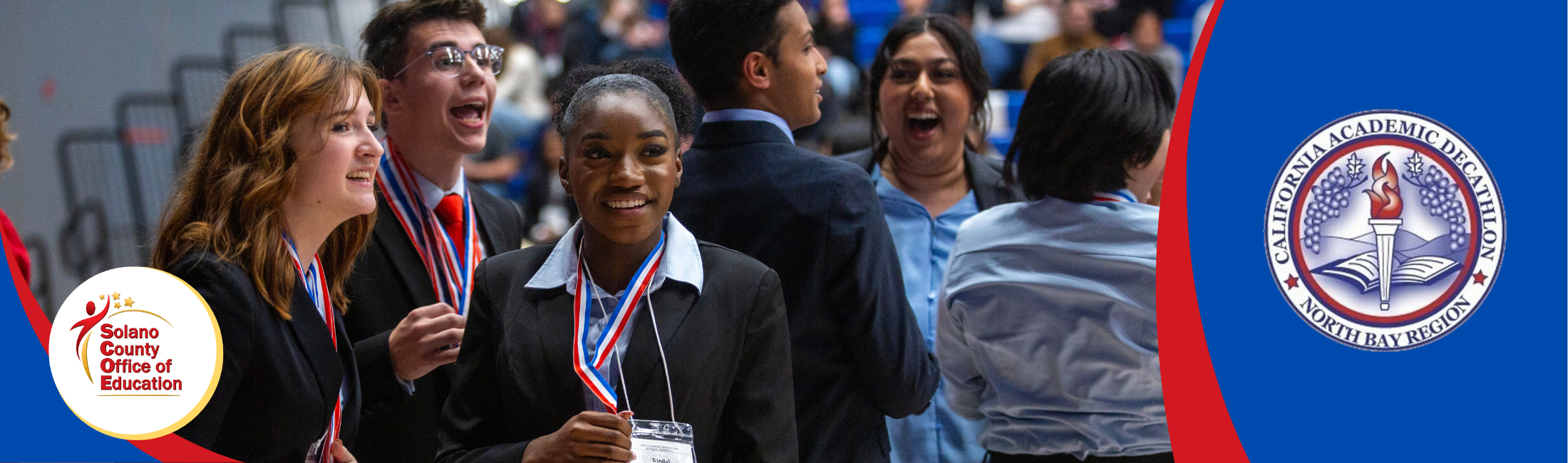 students smiling at bay region academic decathlon 2024